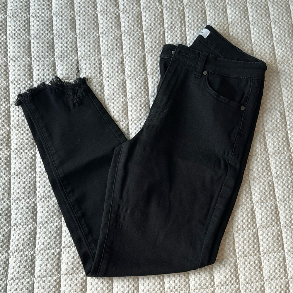🖤Black Frayed Hem KanCans🖤